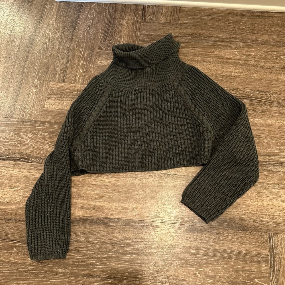 12th Tribe No Chill Charcoal Cropped Knit Sweater Size S/M - Picture 2 of 3
